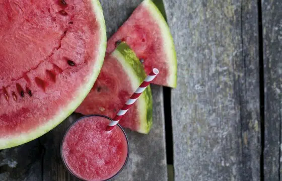 Suco refrescante de melancia